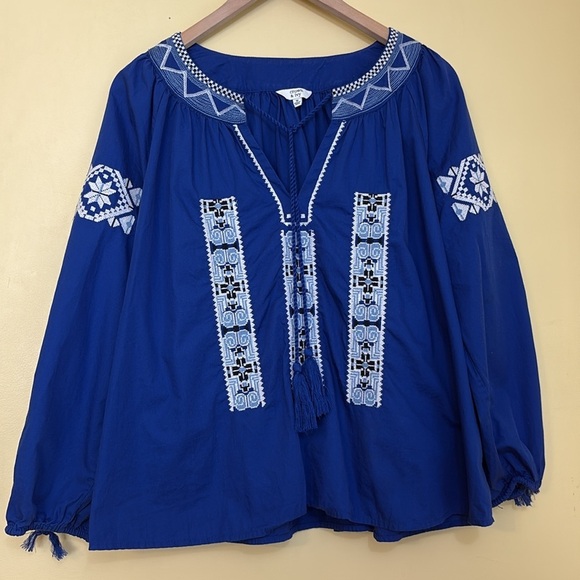 Crown & Ivy | Blue Embroidered Split Neck Tassel Tie Long Sleeve Bohemian Top M - Picture 3 of 16